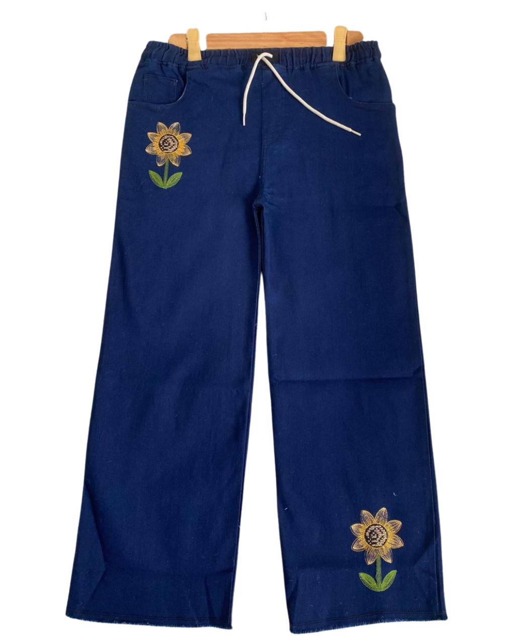new Embroidery baggy style denim jeans